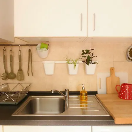 Charming Garden Duplex Historic Centre Appartamento