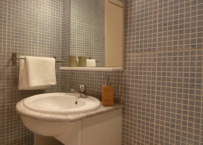 Charming Garden Duplex Historic Centre Appartamento