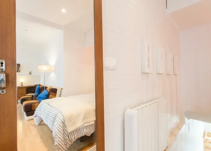 Charming Garden Duplex Historic Centre Appartamento