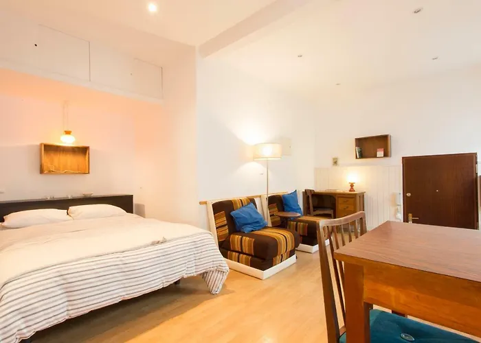 Apartman Charming Garden Duplex Historic Centre