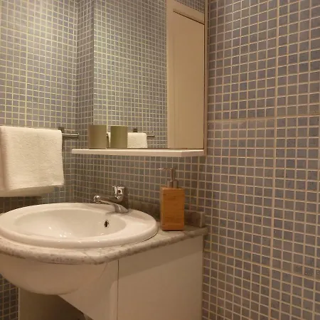 Charming Garden Duplex Historic Centre Apartman